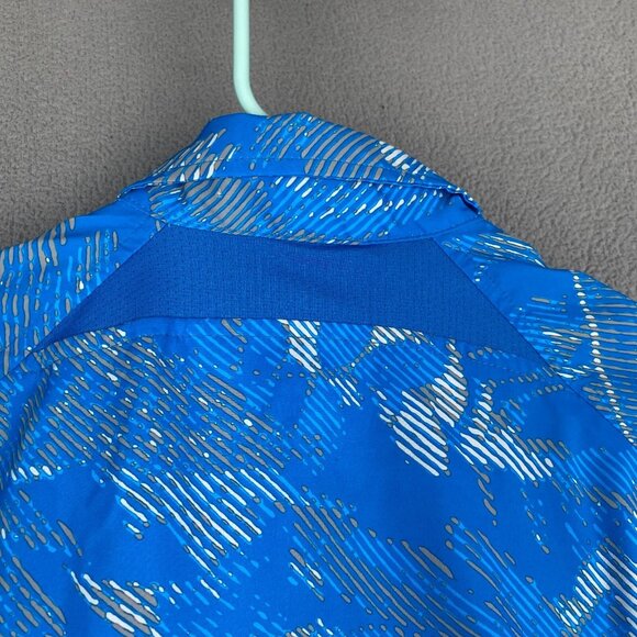 Under‎ Armour Men's Medium UA Dockside Short Sleeve Shirt Blue Tropical 1376577 - Picture 7 of 13